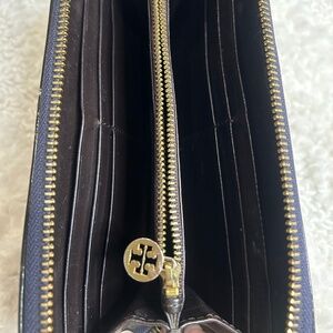 Tory Burch Patent Leather Wallet
